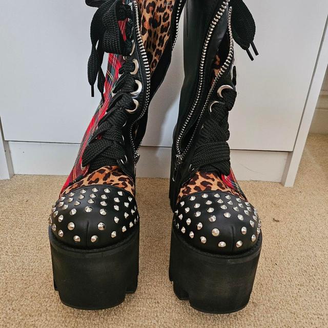 Women's Boots - Black/Multi - UK 5 on Productcaster.