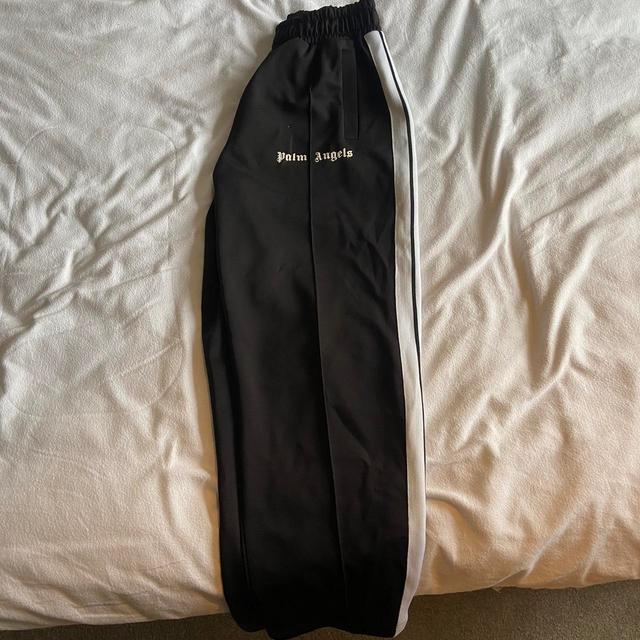 Palm Angels Men's Sweatpants - Black - L on Productcaster.