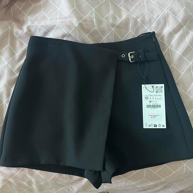 Zara Women's Skirt - Black - XS on Productcaster.