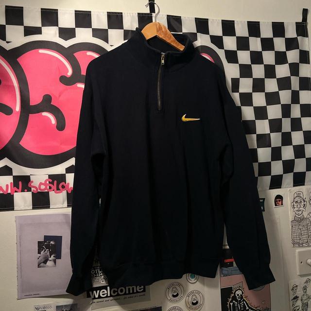 Nike Men's Jumper - Navy/Black - L on Productcaster.