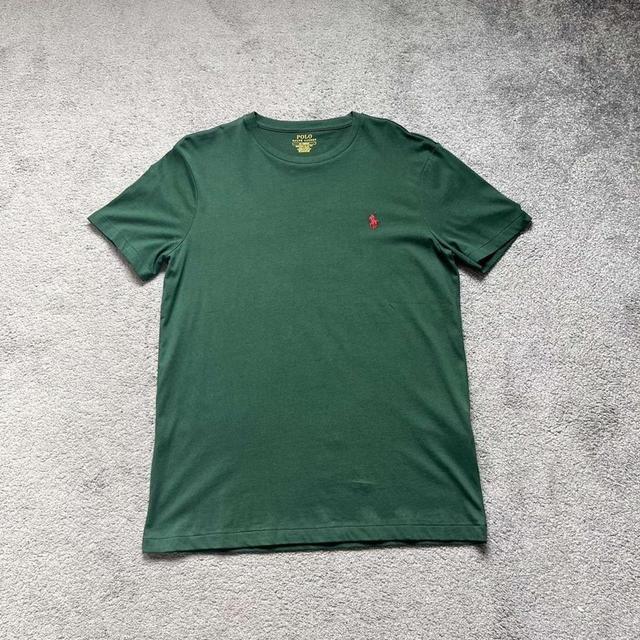 Polo Ralph Lauren Men's T-shirt - Green - M on Productcaster.