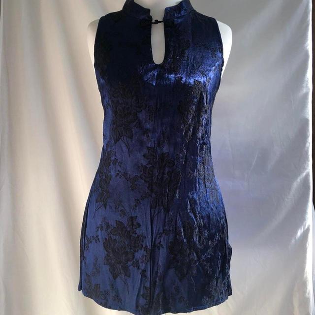 New Look Women's Vest - Blue - 10 on Productcaster.