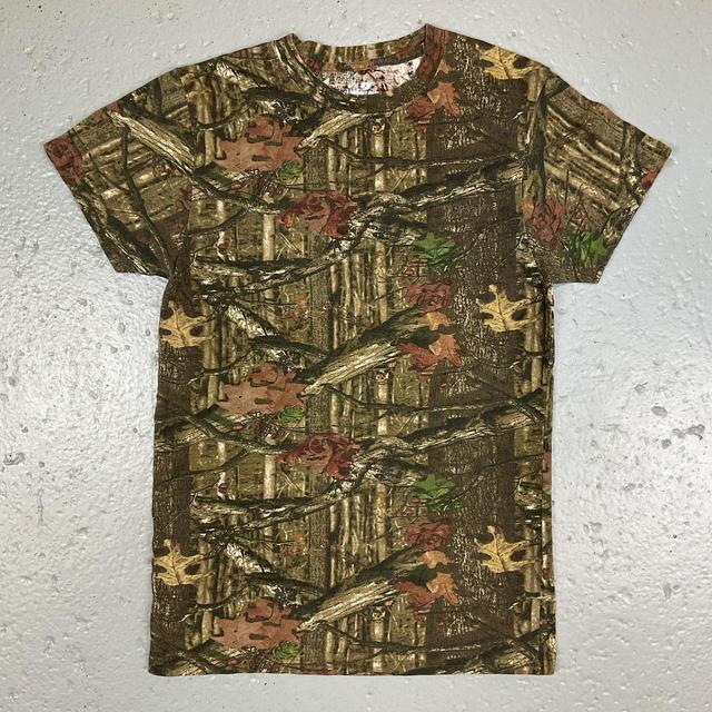 Mossy Oak Men's T-shirt - Khaki/Multi on Productcaster.