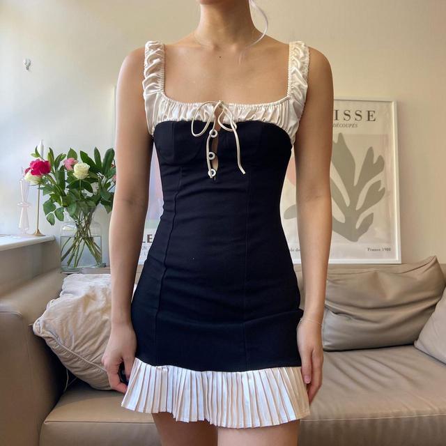 Women's Mini Dress - Cream/Black - S on Productcaster.