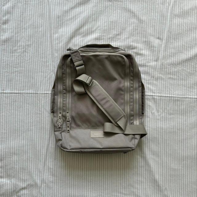 Sandqvist Men's Backpacks - Grey/Silver on Productcaster.