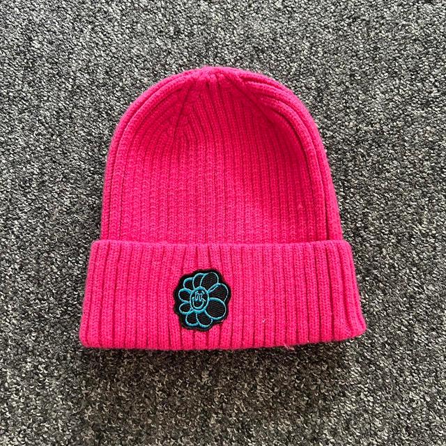 Bershka Women's Beanies - Pink on Productcaster.