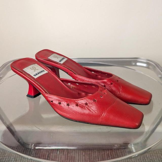 Vintage Women's Mules - Red/Burgundy - UK 4 on Productcaster.