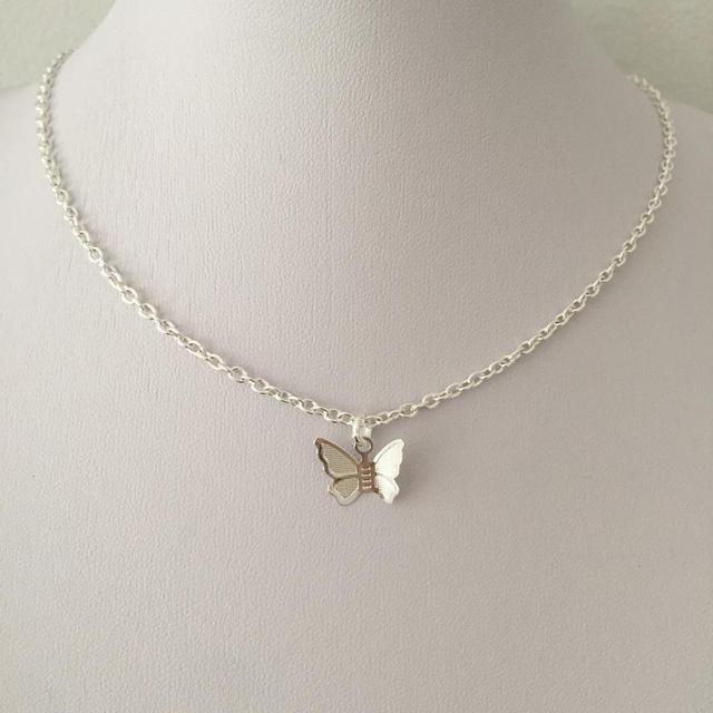 Women's Necklace - Silver on Productcaster.