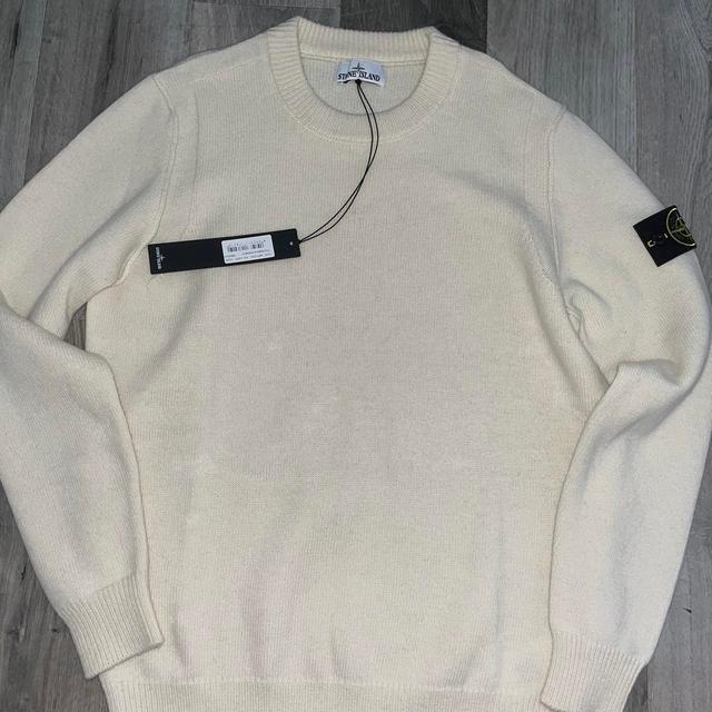 Stone Island Men's Jumper - Cream - M on Productcaster.