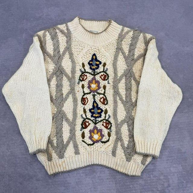 Vintage Women's Jumper - Cream - M on Productcaster.