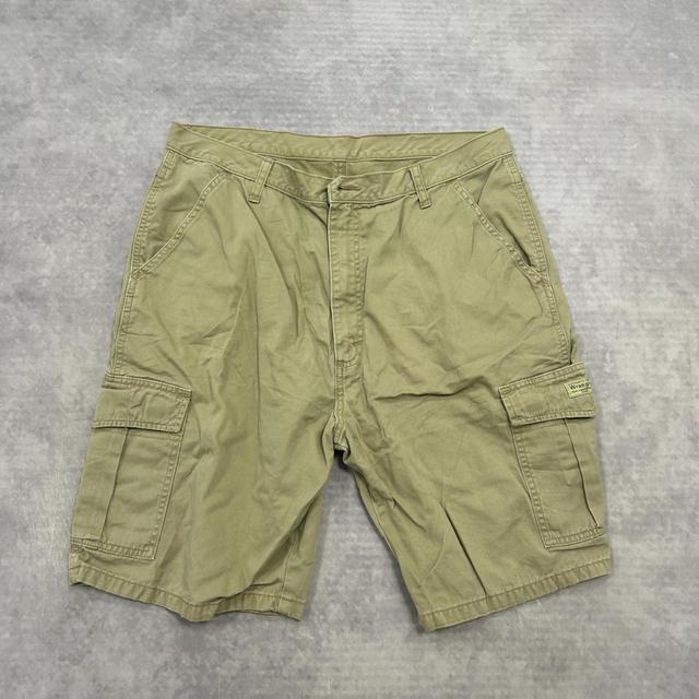 Wrangler Men's Shorts - Tan - 36" on Productcaster.