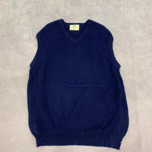 Vintage Men's Vest - Blue - XL on Productcaster.