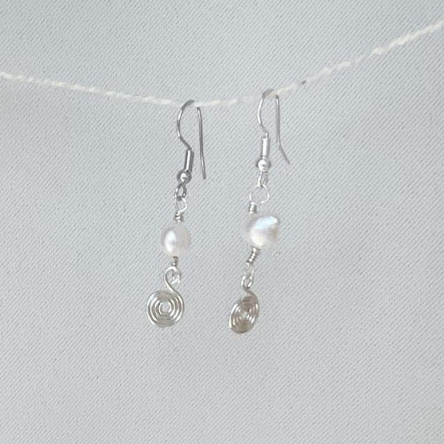 Custom Women's Earrings - Silver on Productcaster.