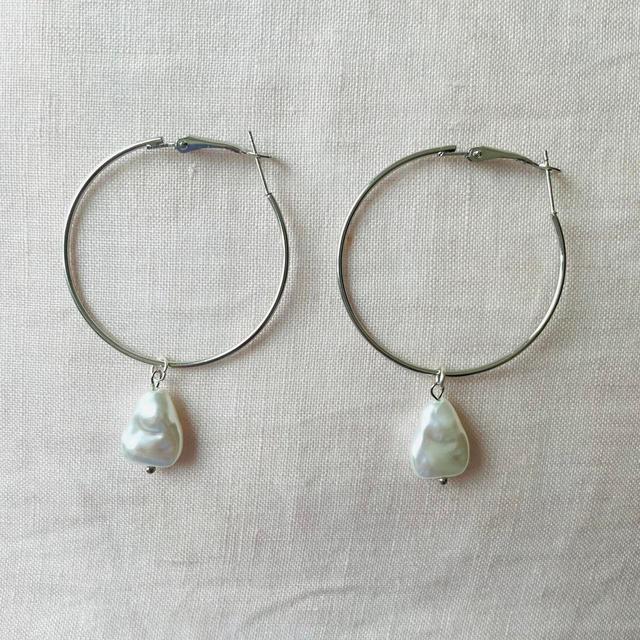 Handmade Women's Earrings - Silver on Productcaster.