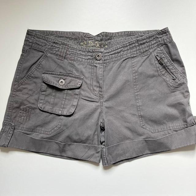 Dorothy Perkins Women's Shorts - Grey - UK 12 on Productcaster.