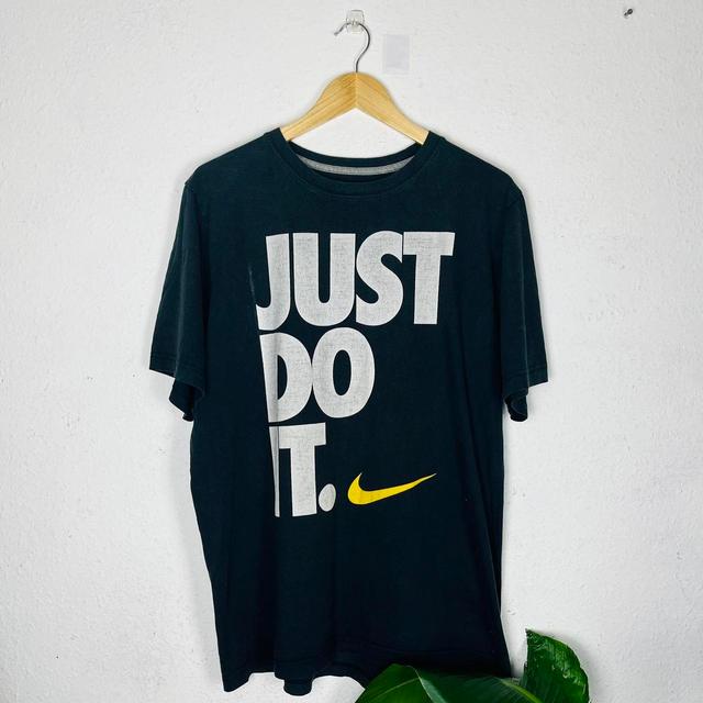 Nike Men's T-shirt - White/Grey - XL on Productcaster.