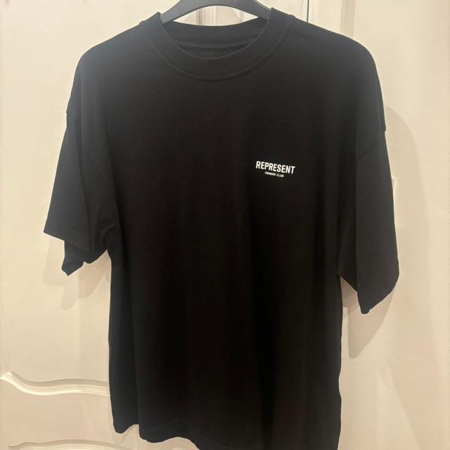 Represent Men's T-shirt - Black - L on Productcaster.