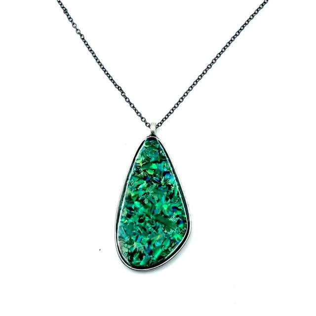 Avon Women's Necklace - Silver/Green on Productcaster.