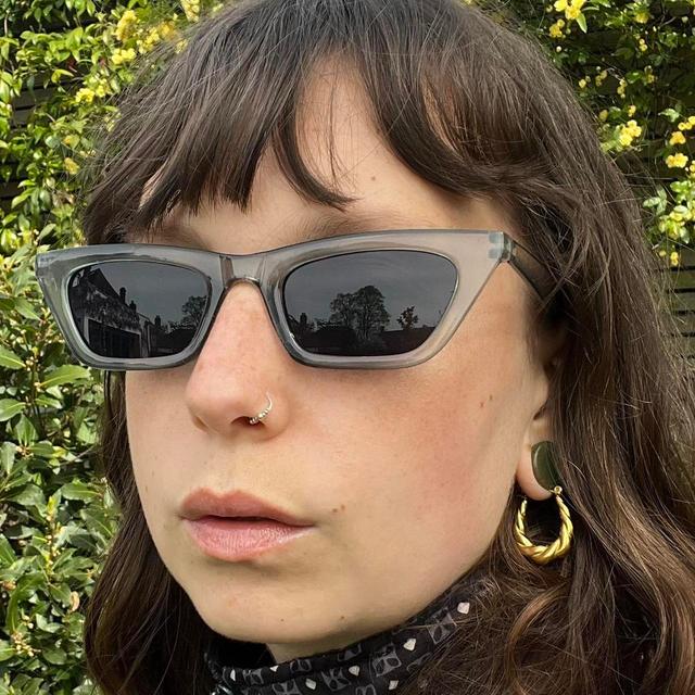 Deadstock Women's Cat eye Sunglasses - Black/Grey on Productcaster.