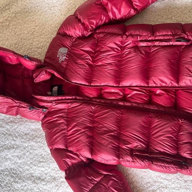 The North Face Women's Puffer Jacket - Burgundy - UK 8 on Productcaster.