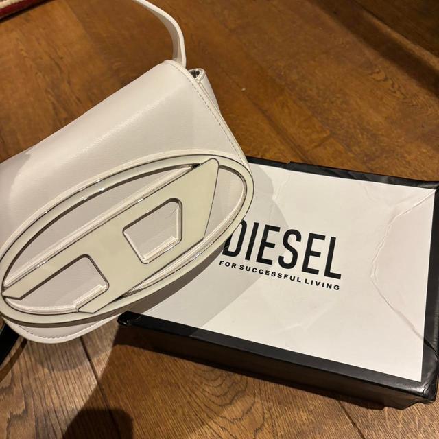 Diesel Women's Bag - White/Cream on Productcaster.