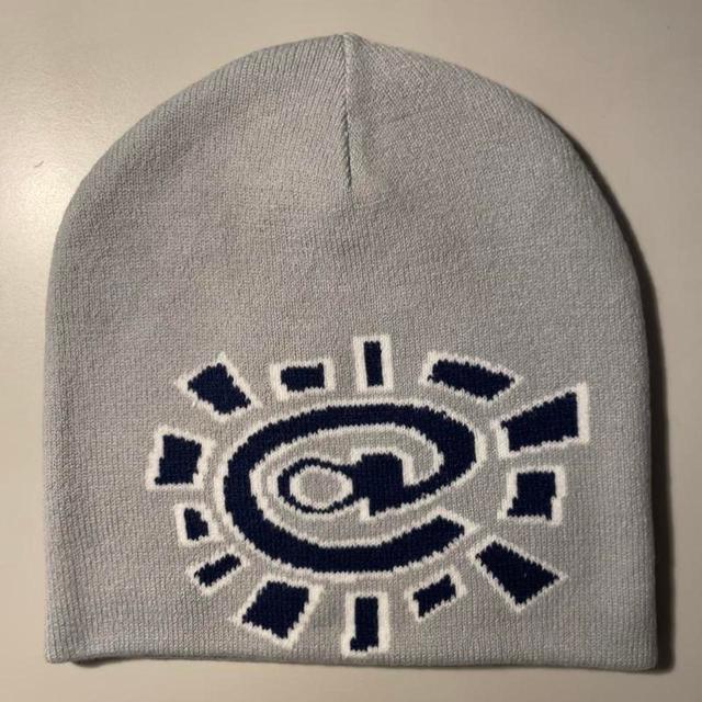 Always Do What You Should Do Men's Beanies - Grey on Productcaster.