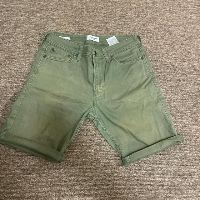 Jack & Jones Men's Shorts - Green - S on Productcaster.