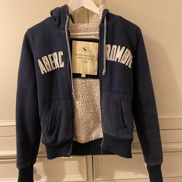 Abercrombie & Fitch Women's Jacket - Navy - M on Productcaster.