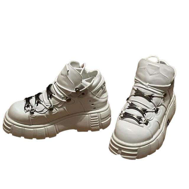 Women's Lace up Boots - White - UK 8 on Productcaster.