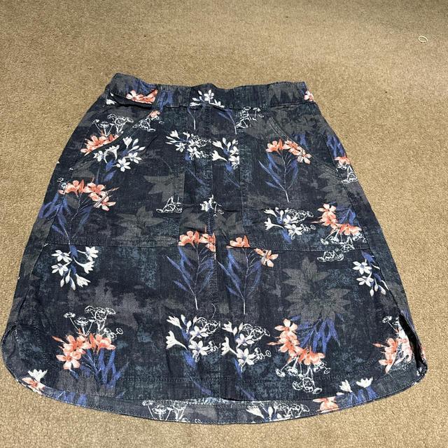 Next Women's Skirt - Navy - UK 6 on Productcaster.