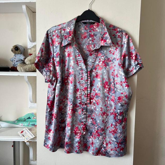 Women's Blouse - Multi - 20 on Productcaster.