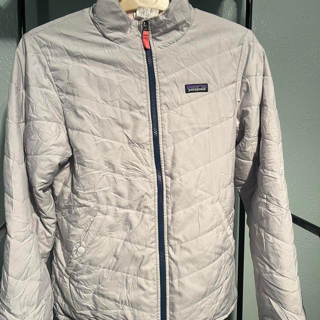 Patagonia Women's Jacket - Silver/Grey - XXL on Productcaster.