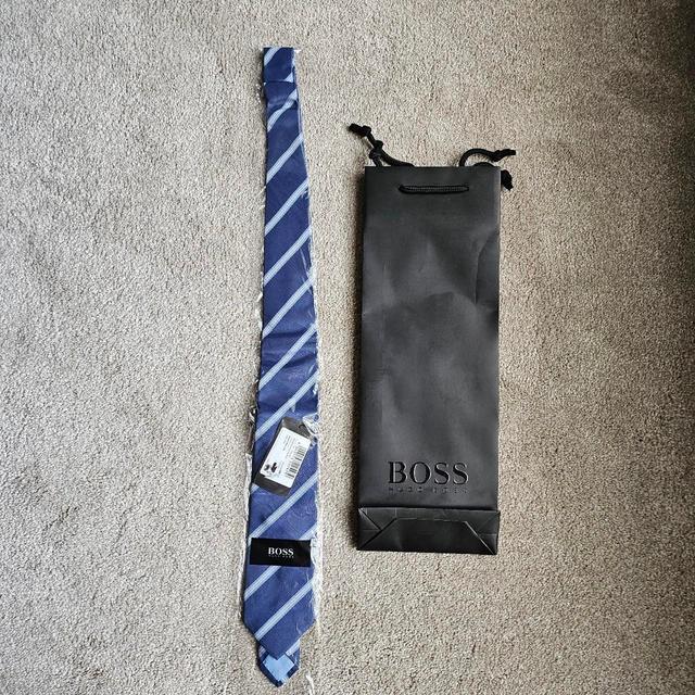 Hugo Boss Men's Accessories - Blue on Productcaster.