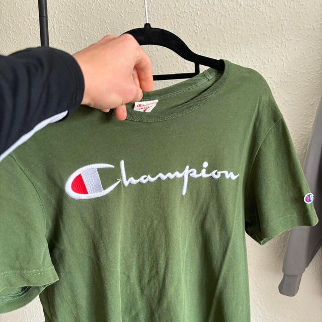 Champion Men's T-shirt - Green - S on Productcaster.