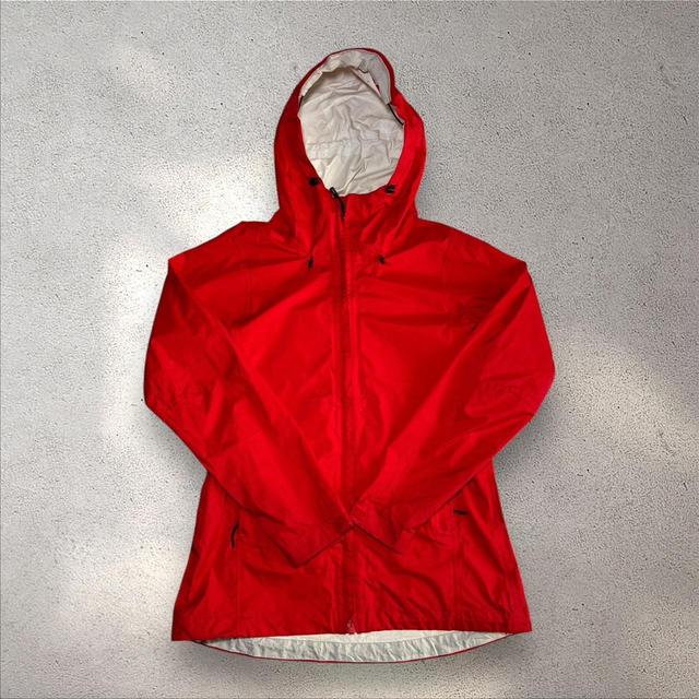 Patagonia Women's Jacket - Red - S on Productcaster.