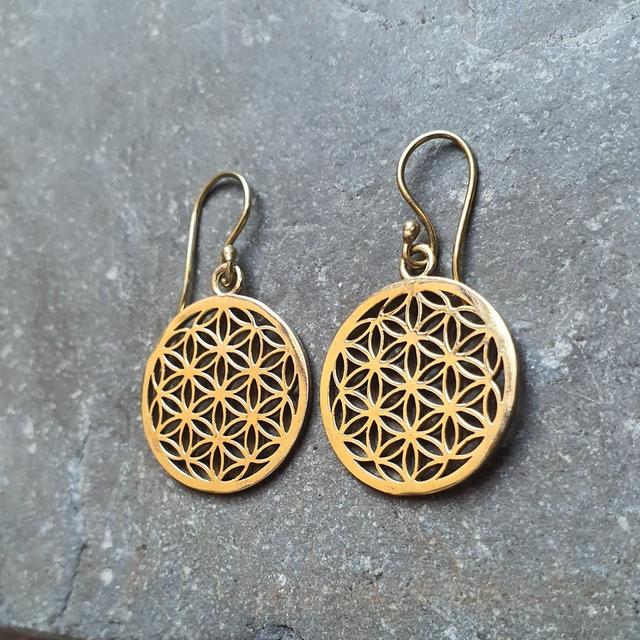 Custom Women's Earrings - Gold on Productcaster.