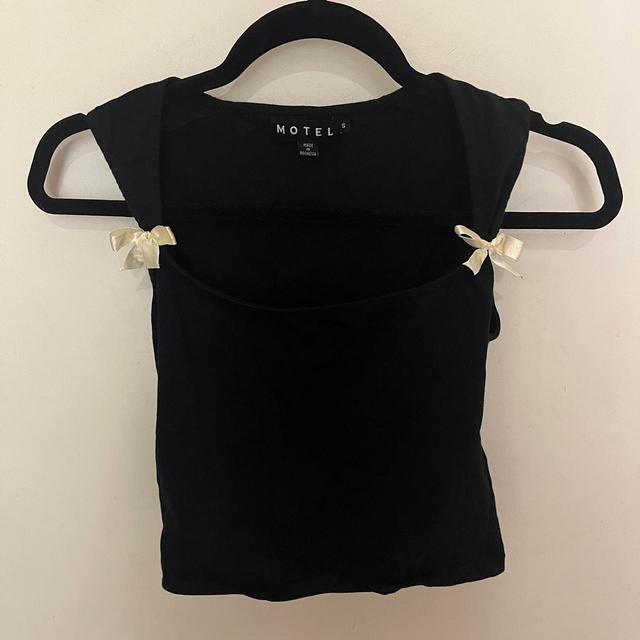 Motel Women's Crop top - Black - S on Productcaster.