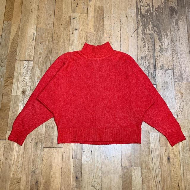 H&M Women's Jumper - Red - S on Productcaster.