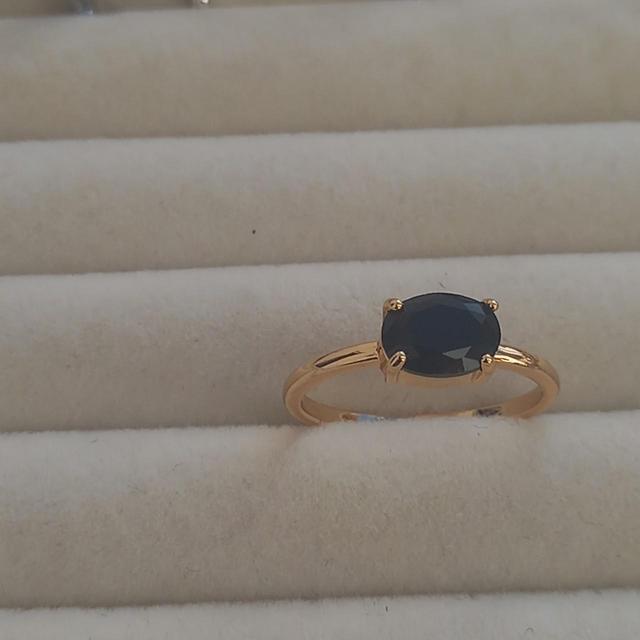 Vintage Women's Ring - Black on Productcaster.