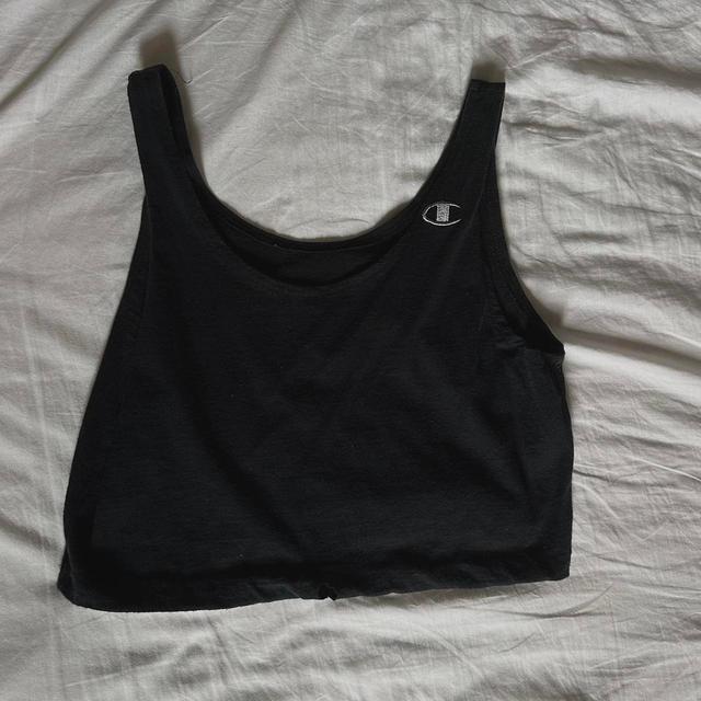 Champion Women's Crop top - Black - S on Productcaster.