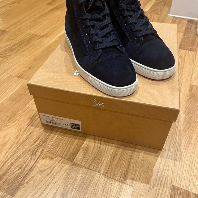 Christian Louboutin Men's Trainers - Navy - UK 8.5 on Productcaster.