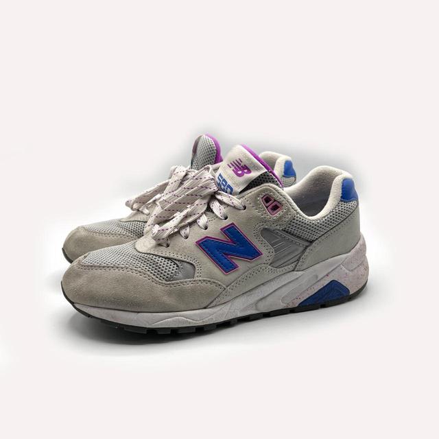 New Balance Women's Trainers - Grey - UK 4 on Productcaster.