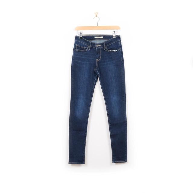 Levi's Women's Skinny Jeans - Blue - 28" on Productcaster.