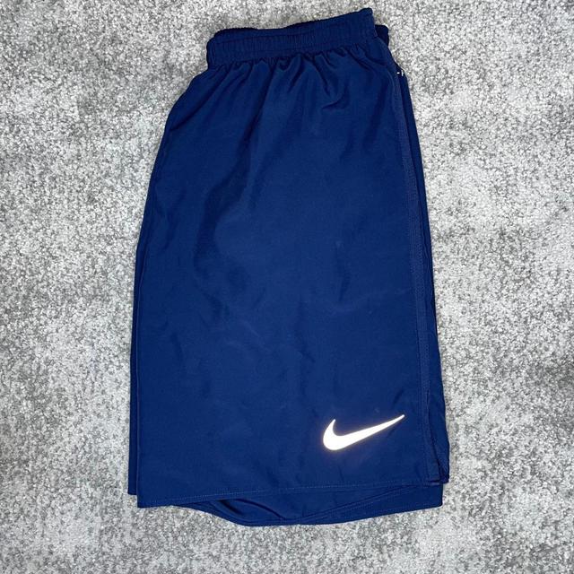 Nike Men's Shorts - Navy/Blue - S on Productcaster.