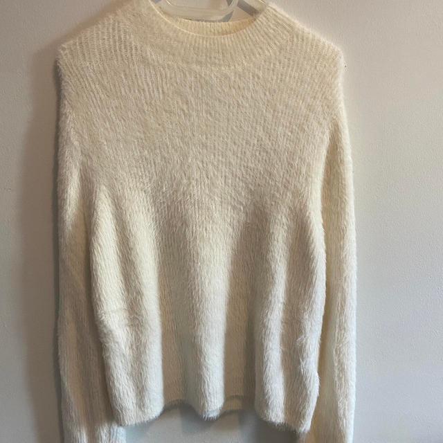 & Other Stories Women's Jumper - Cream - L on Productcaster.