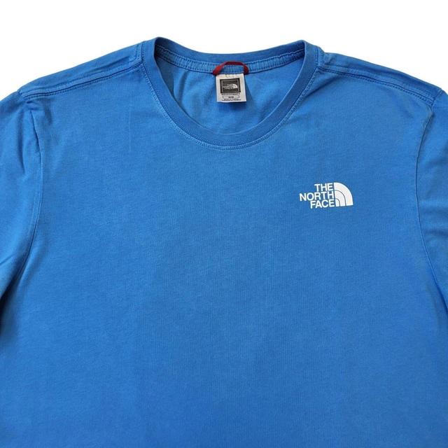 The North Face Men's T-shirt - Blue - M on Productcaster.