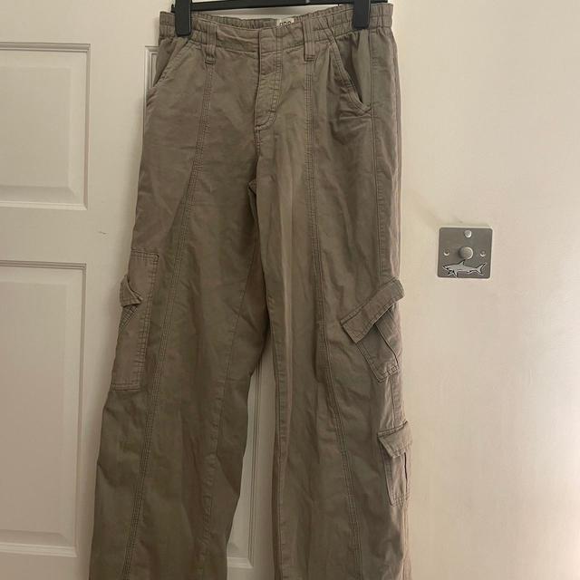 Urban Outfitters Women's Low rise Cargo Trousers - Khaki/Tan - M on Productcaster.