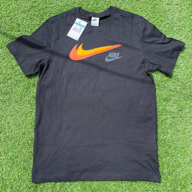 Nike Men's T-shirt - Black - M on Productcaster.