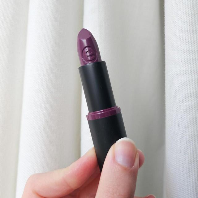 Essentials Lipstick - Purple on Productcaster.