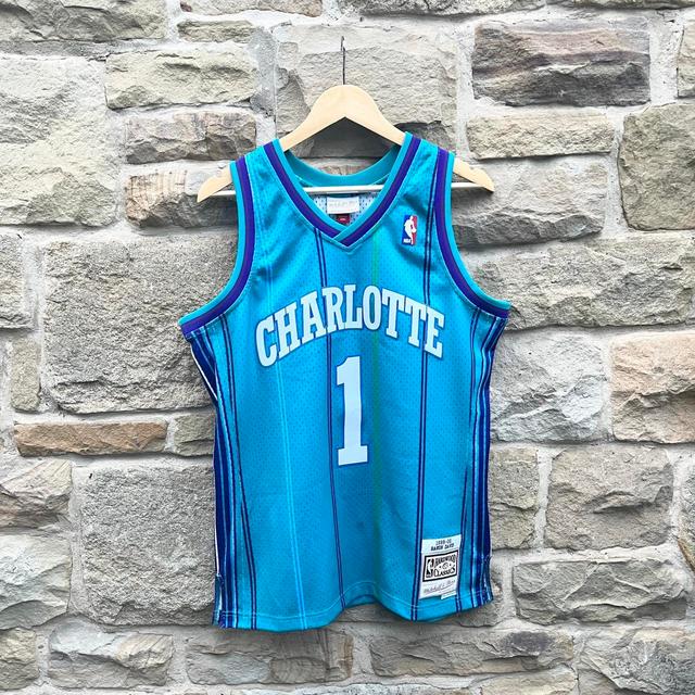 Mitchell & Ness Men's Vest - Blue - M on Productcaster.